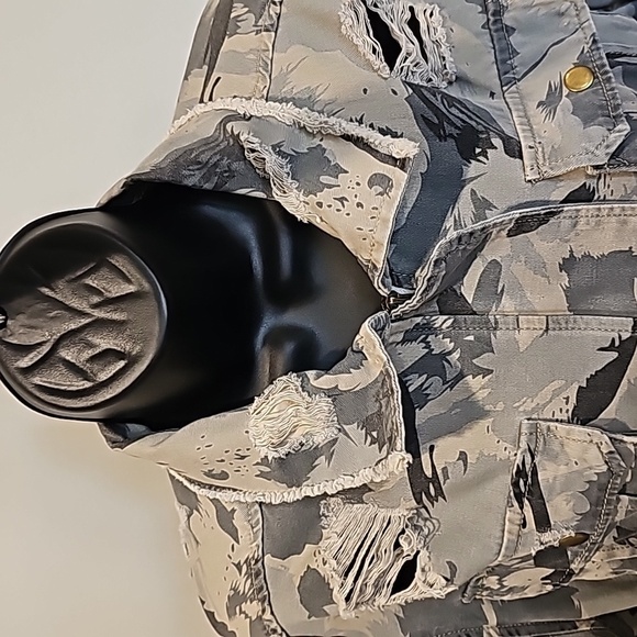 POL  Sweet Camo Twill Jacket size small - Picture 4 of 9